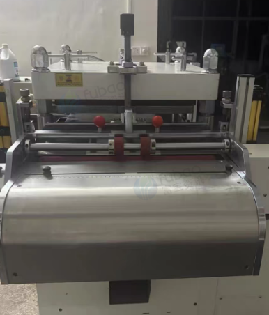 深圳地区处理2台宏文450模切机