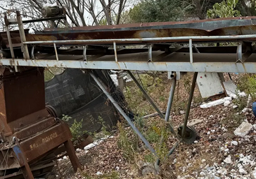 南京地区工厂处理废钢撕碎机、粉碎机全套设备