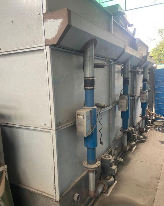 天津地区处理235kw蒸发冷3台