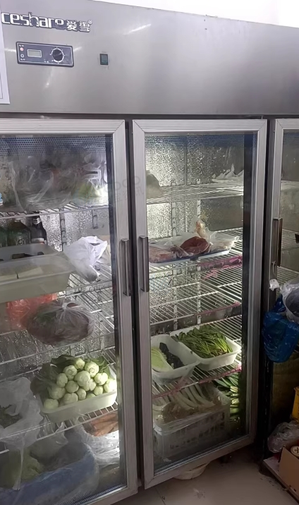 太原地区处理爱雪三门冷藏展示柜