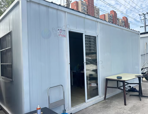 上海地区处理4个集装箱