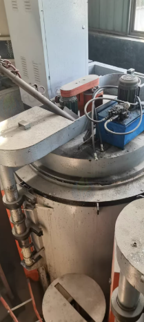绍兴地区工厂处理大连6180×3米改装数控车床 数控铣 井式淬火炉