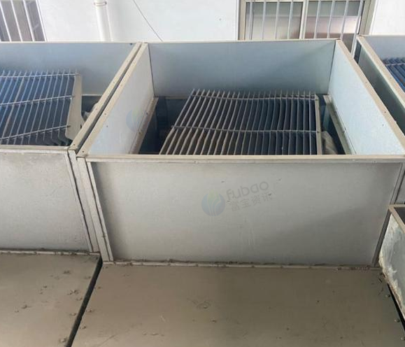 天津地区处理235kw蒸发冷3台