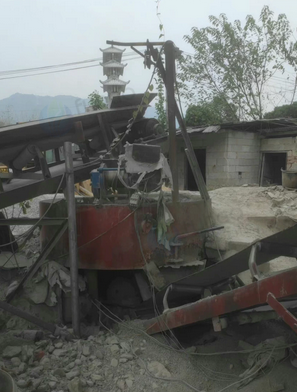 桂林地区处理全自动制砖机、上板机、配电控箱等砖厂设备
