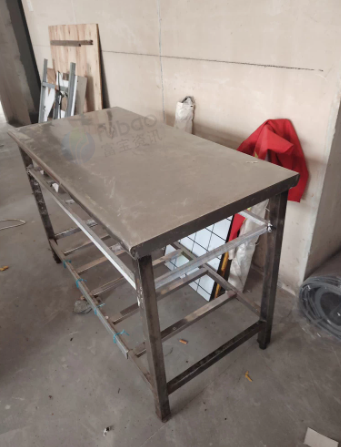 青岛地区处理燃气烤箱 发酵箱 单速搅面机 冷冻冷藏操作台等烘焙设备