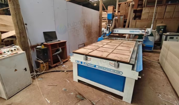 德阳地区处理蓝象牌1325数控开料机