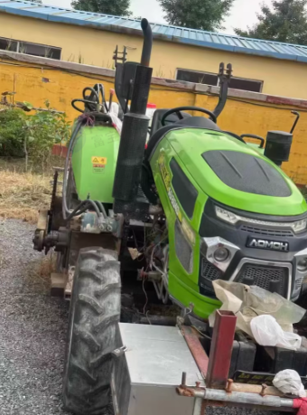 淄博地区处理萨丁牌拖拉机