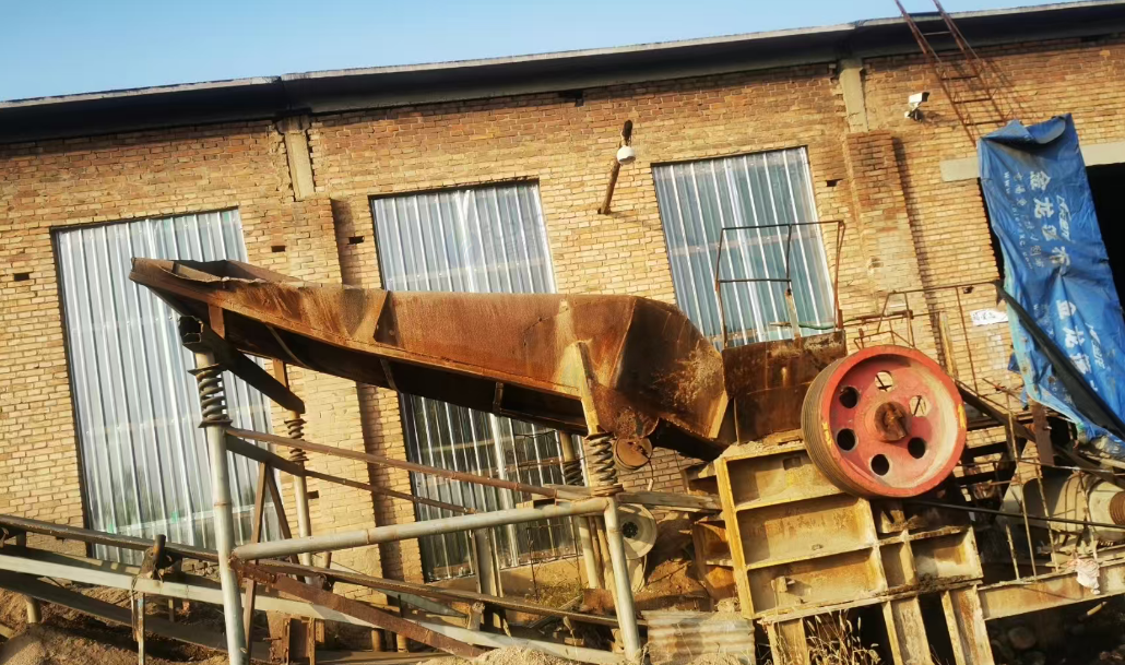 晋中地区处理46破、破碎机、洗沙机、螺旋洗沙机、脱水筛细沙回收机、摇摆筛