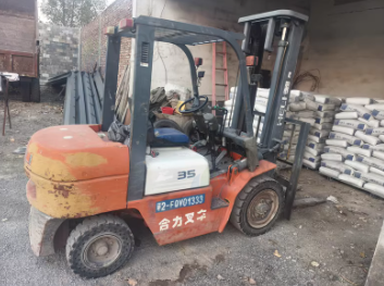 临沂地区处理3.5吨合力叉车