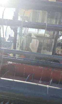 吉林地区处理自用沃德135收割机