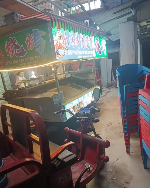 成都地区处理碳烤一体三轮车、净化器三阶梯冰柜