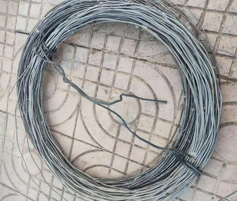 唐山地区处理1批轮胎、水泥杆、钢条等