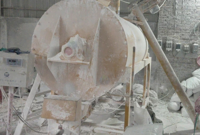 遂宁地区处理干粉搅拌机、60吨的存料罐