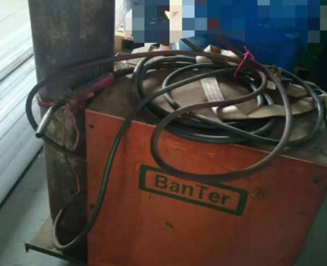 镇江地区工厂处理350焊机、模具配件等