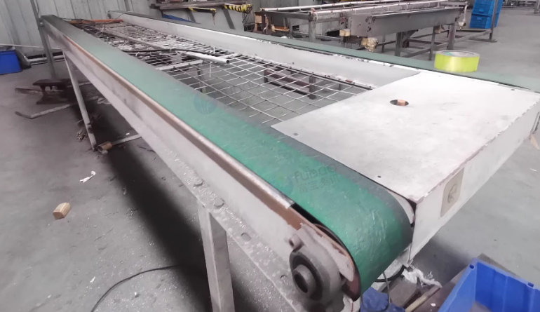 扬州地区工厂处理双头锯床5台、铝边框自动线2条、流水线传输带输送带4条