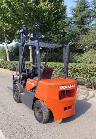 青岛地区处理3吨叉车