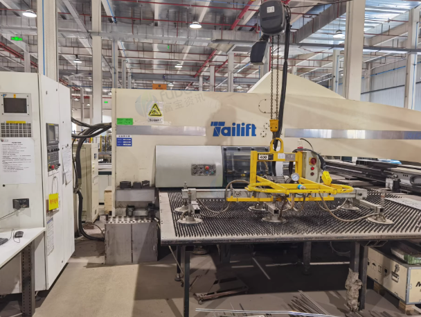 南通地区工厂处理台励福转塔式电脑冲床