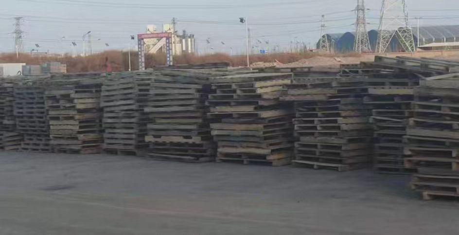 嘉峪关地区工地处理五千多个实木托盘