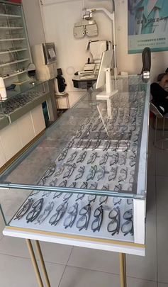 武汉地区眼镜店处理展示柜、全自动眼镜设备