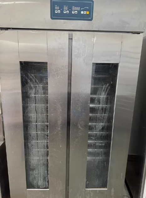 贵阳地区处理烘焙设备一整套、中央导柜、烤盘、模具系列