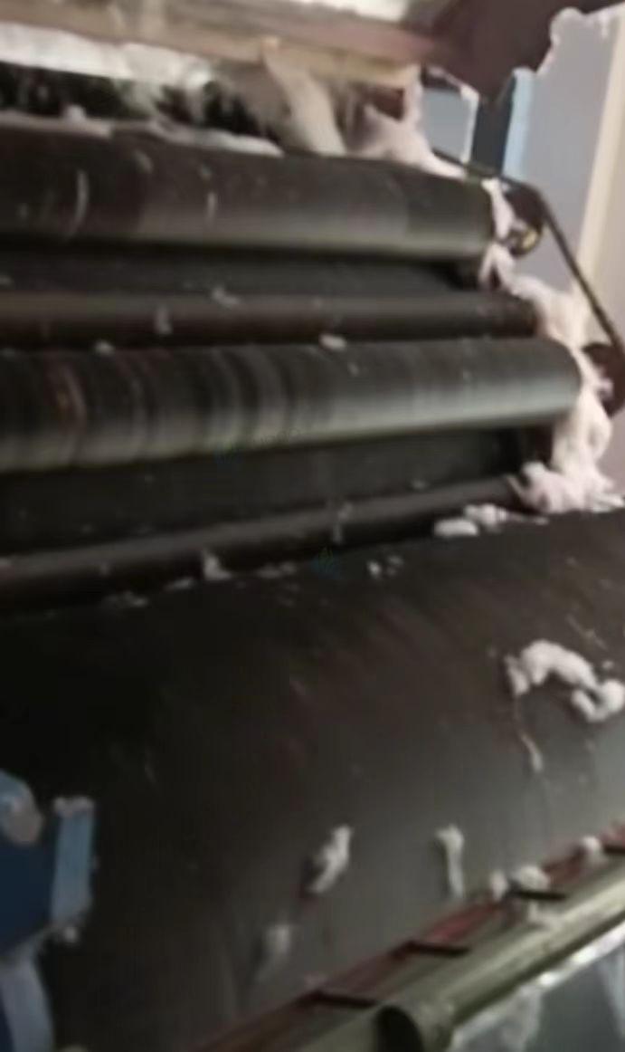 阜阳地区处理单箱打包机、梳棉机、合力三吨叉车、钉板机、泺口机等全套梳理生产线