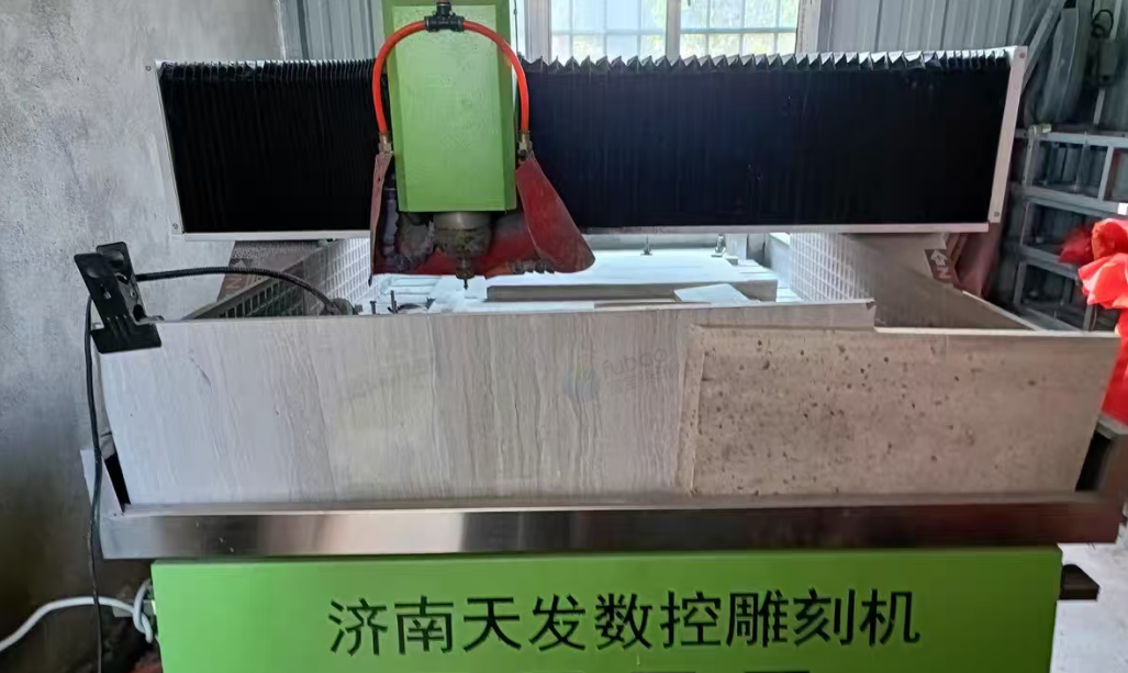 益阳地区个人闲置处理两台石材雕刻机