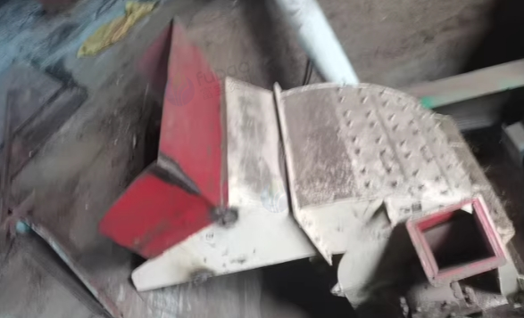 黔南地区木炭厂处理滚筒烘干机、制棒机粉碎机、航吊等