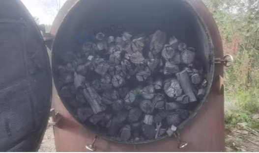 六盘水地区处理碳化炉1.5×1.5