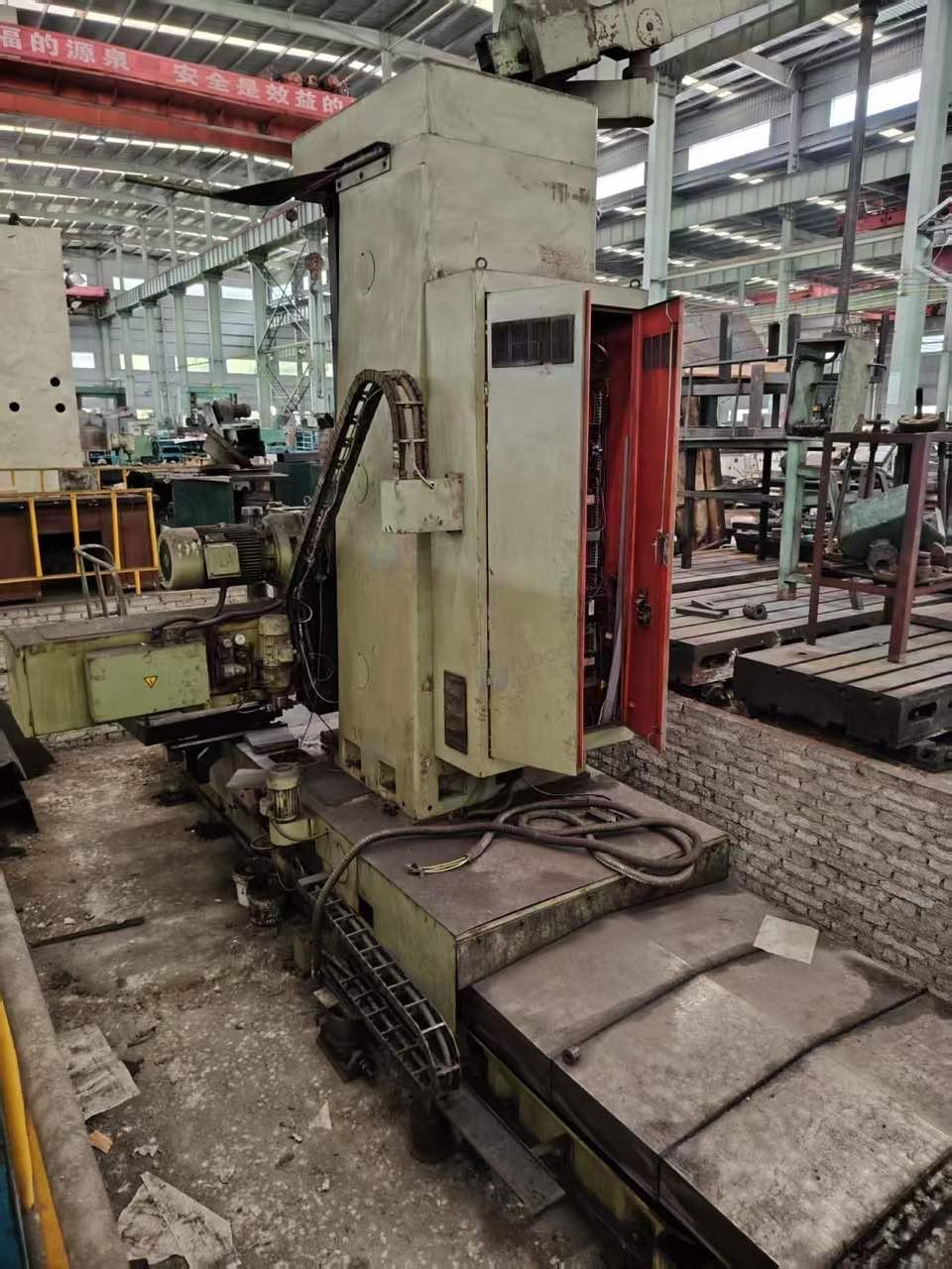 供应：机床一台