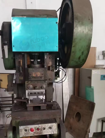 深圳地区处理冲床、线切割机、高光机、裁料机