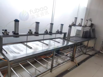 淄博地区豆腐坊处理磨浆机 煮浆桶 压榨机 承压锅炉 净水设备等全套豆腐生产设备