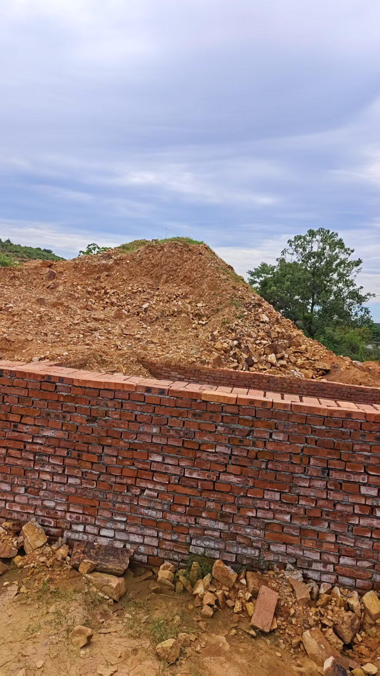 11月19日宜春一堆非法开采碎石拍卖公告