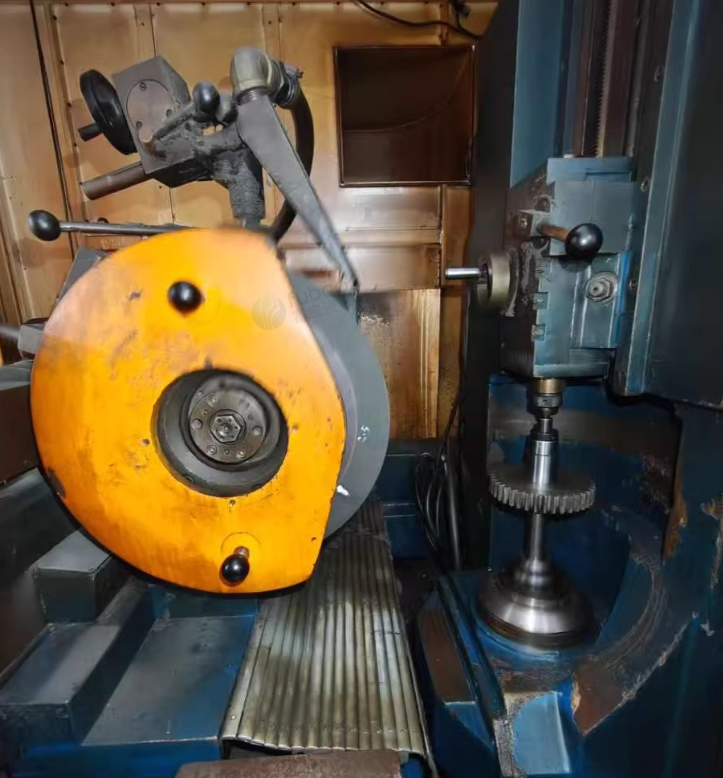 苏州地区工厂处理秦川YK7232A磨齿机