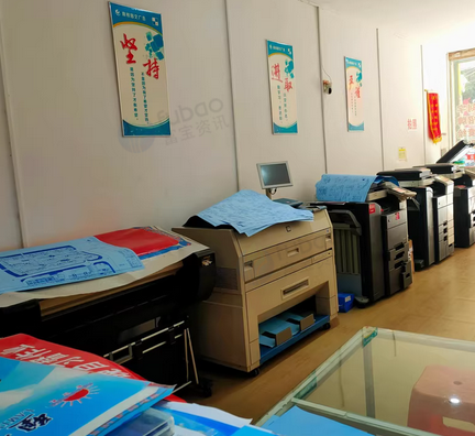 赣州地区个人处理5台复印机、工程机、绘图仪、胶装机、空调电脑等