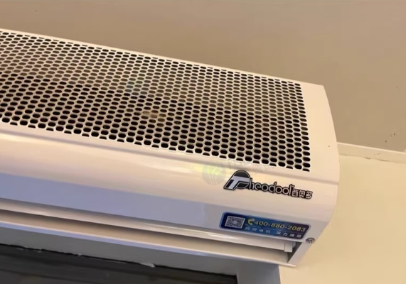 绵阳地区个人处理西奥多风幕机4台