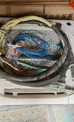 西安地区服装店处理3匹中央空调