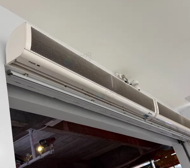 绵阳地区个人处理西奥多风幕机4台