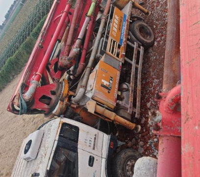 石家庄地区处理九合32米泵车