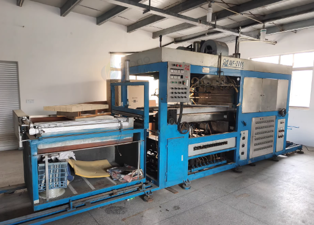 泰州地区工厂处理全自动吸塑成型机器2台