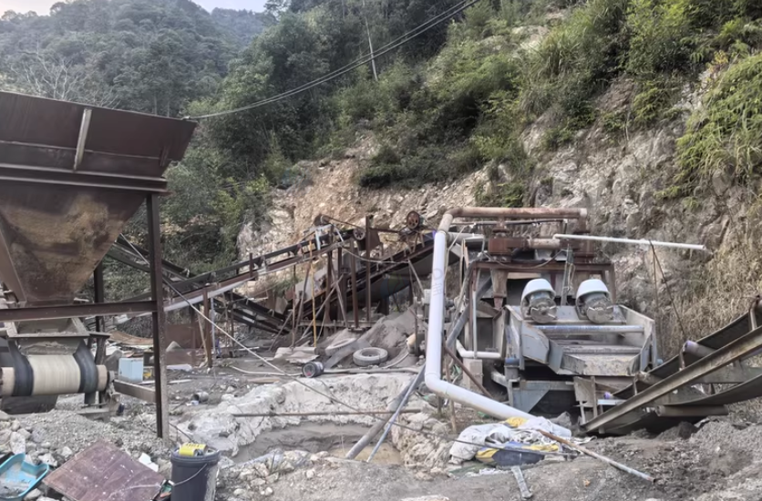 温州地区处理洗沙设备，带筛子、输送带、除铁器、电机