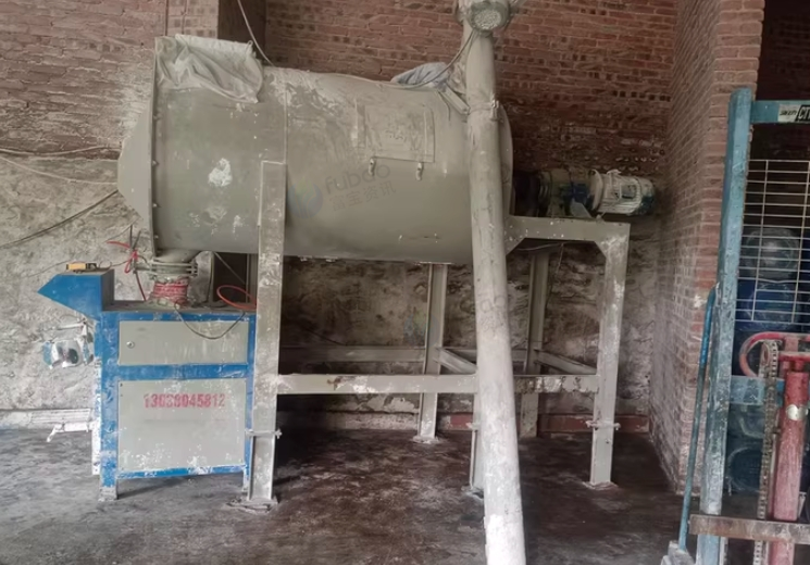 贵阳地区处理自动液料塑封机器一套涂料生产设备