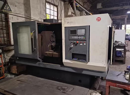 十堰地区公司处理加工中心、数控车床、刀具吊具等