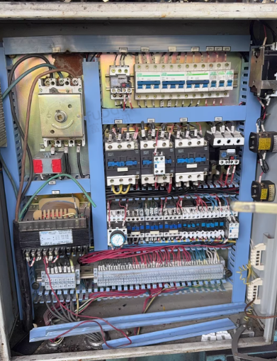 盐城地区工厂处理星火61125*3米车床