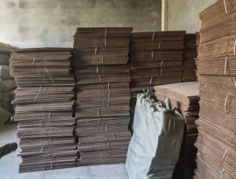 临沂地区处理搅拌罐 灌装机 旋盖机 贴标机 封口机 喷码机 包装材料 部分原料等洗衣液日化厂整厂设备