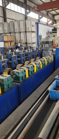 朝阳地区工程处理打眼机，调直机，C型刚车床，数控自动环直缝焊机，滤油机，压力机