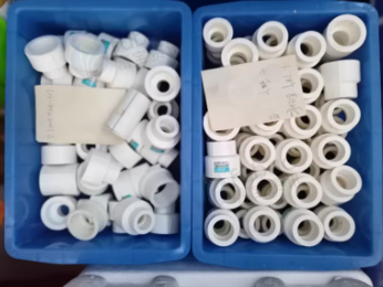 烟台地区处理1批管材及各种管件