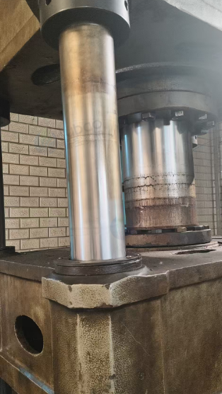 供应：液压设备