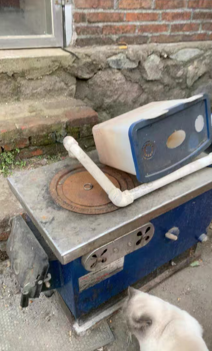 长春地区个人闲置处理煤柴两用气化水暖锅炉