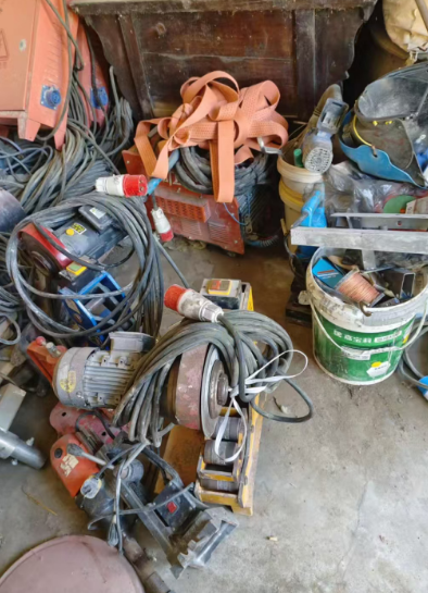 泰安地区处理套丝机 压槽机 切管机 电焊机 冲孔机 等离子切割机 角铁切断机 冲孔机 坡口机等消防电动工具