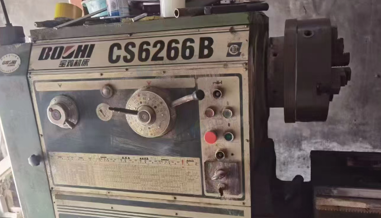 惠州地区处理2台车床、电动葫芦、橡胶挤出机、缠绕机